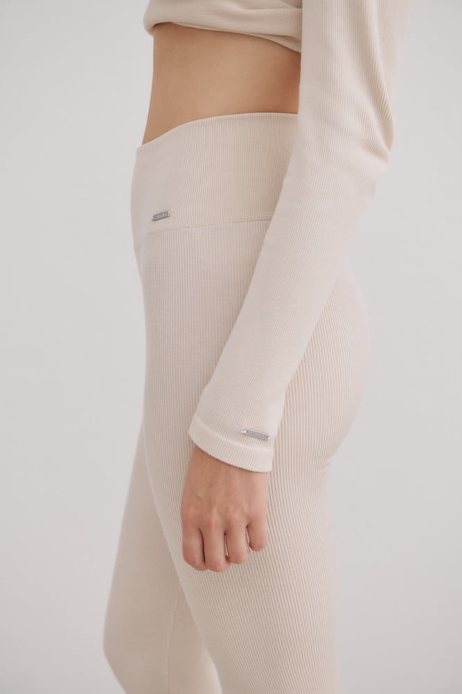 Leggings noirs en laine côtelée
