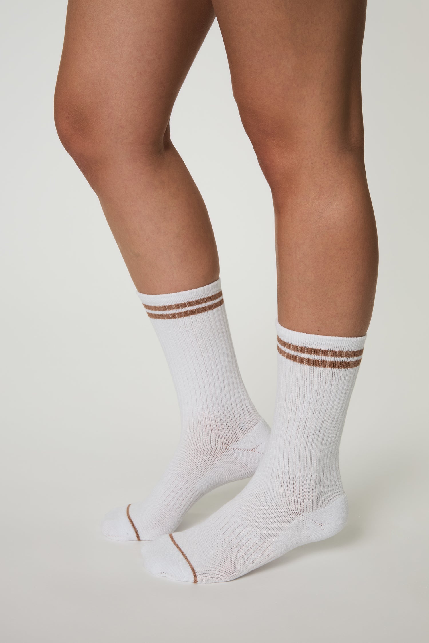 Girlfriend Collective Crew Sock Striped Brownie One size Socks