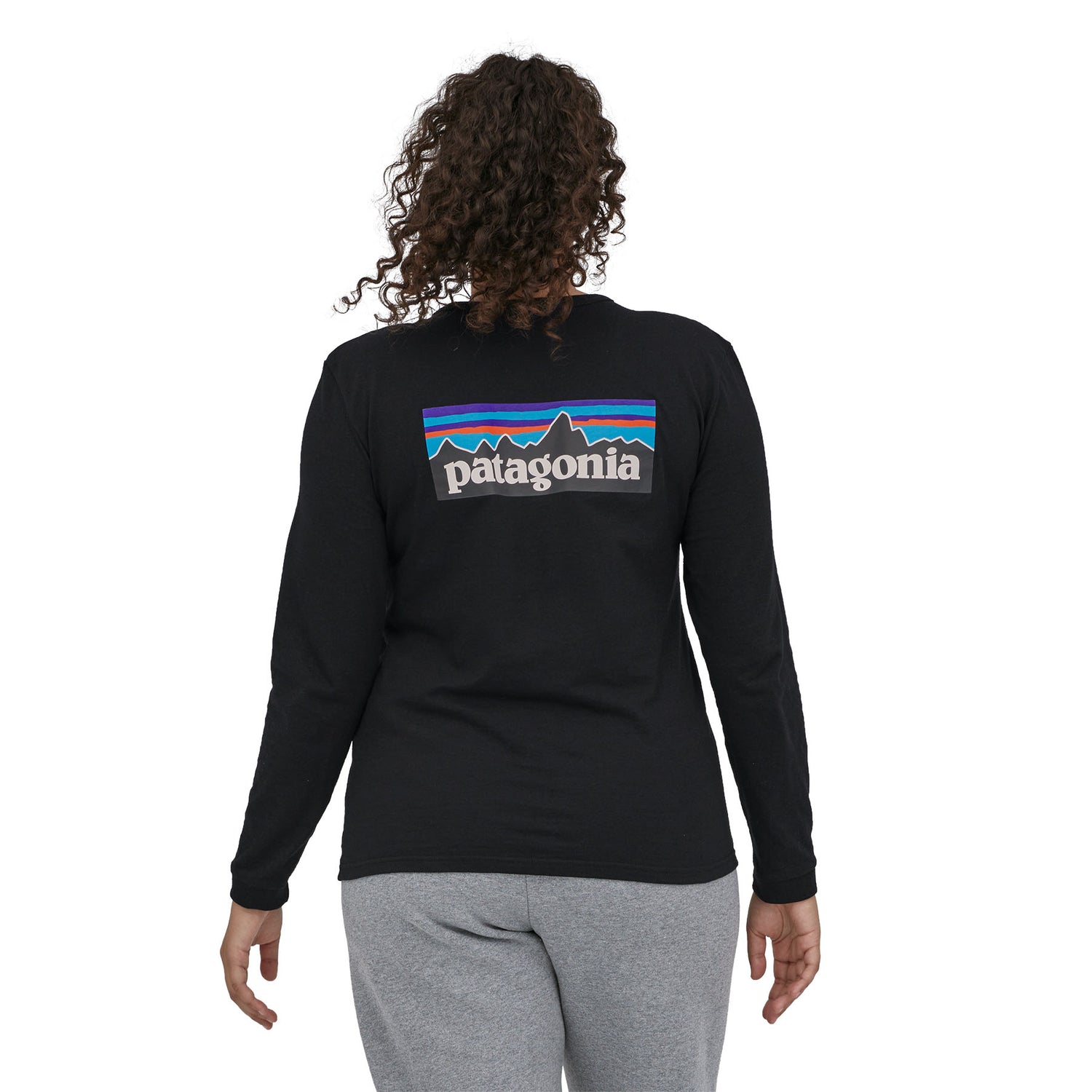 Patagonia - W's L/S P-6 Logo Responsibili-Tee - Recycled Cotton & Recycled Polyester - Weekendbee - sustainable sportswear