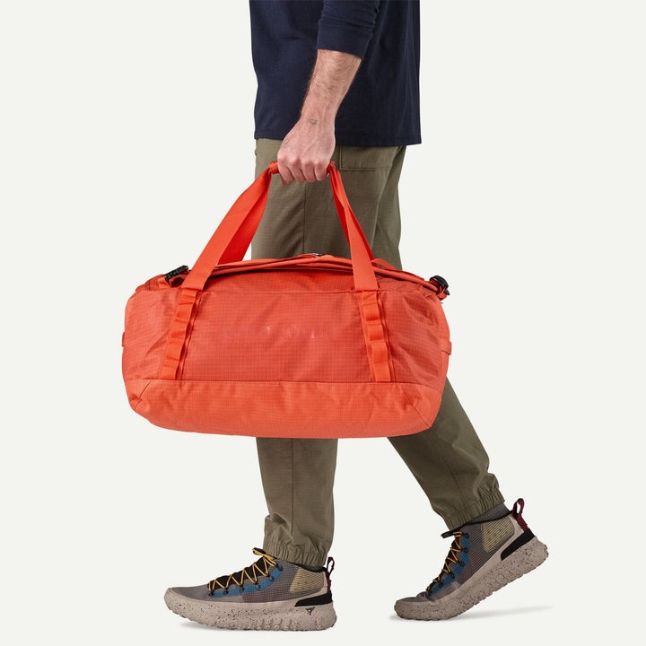 Black Hole Duffel 40L - 100% postconsumer recycled polyester Bags Patagonia