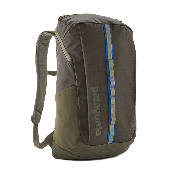 Black Hole Pack 25L - 100% Recycled Polyester Bags Patagonia Basin Green