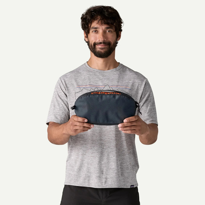Black Hole® Cube 3L Waist Pack Patagonia