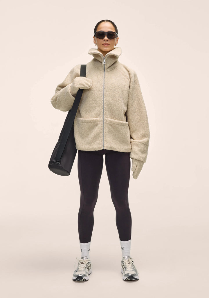 Casall Sherpa Short Zip Jacket Ecru Fleece Jackets Casall