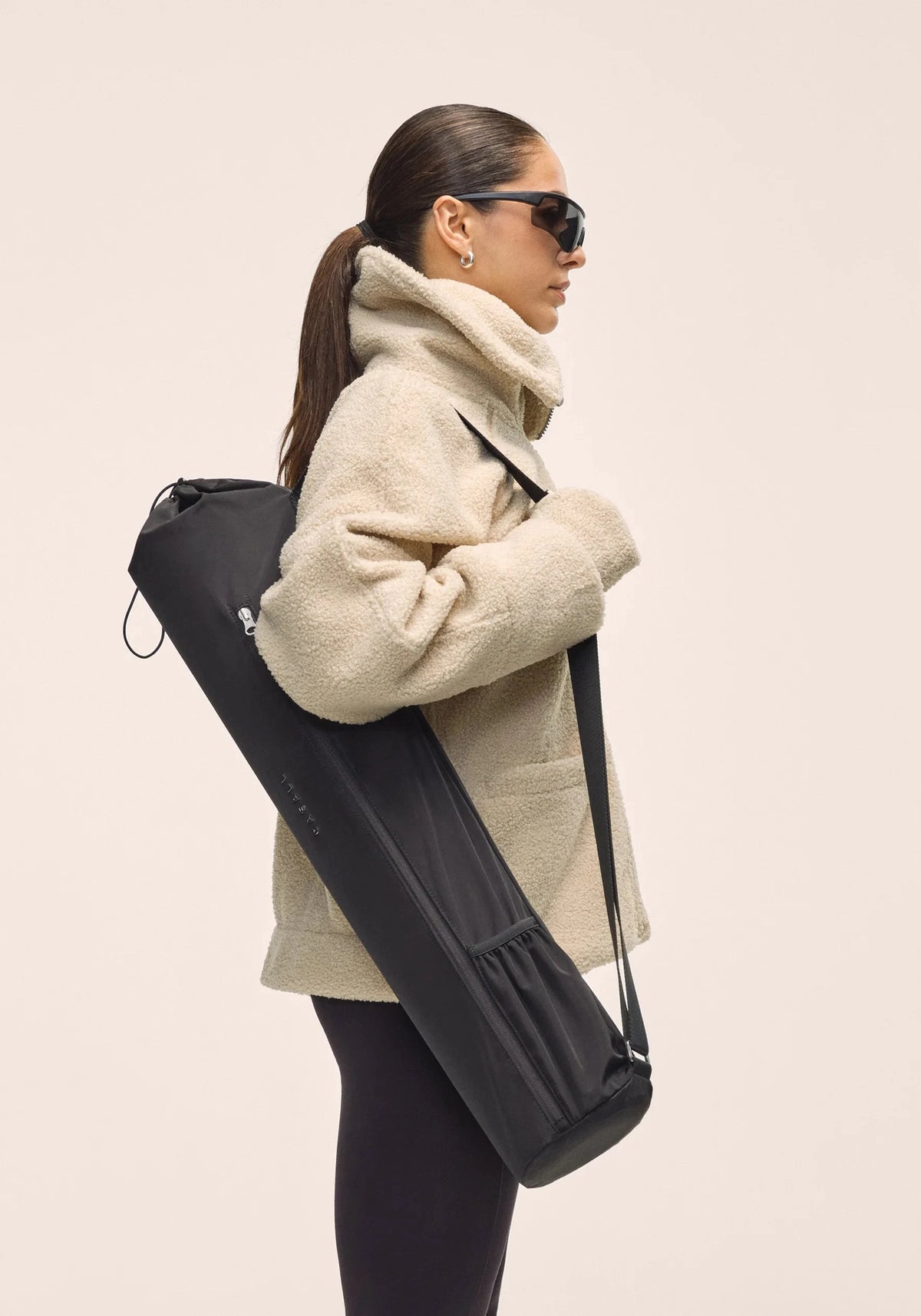 Casall Sherpa Short Zip Jacket Ecru Casall