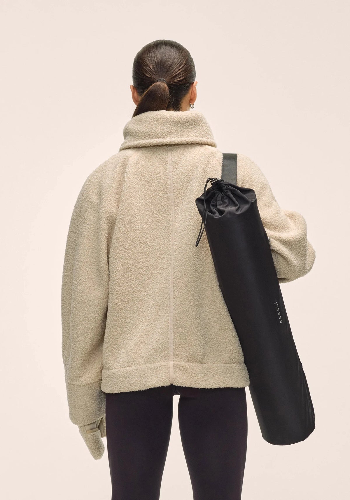 Casall Sherpa Short Zip Jacket Ecru Casall