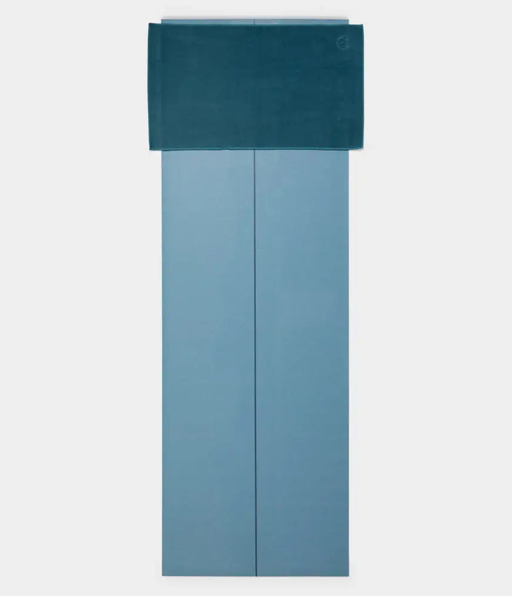 eQua® Hand Yoga Towel - Recycled PET Yoga equipment Manduka