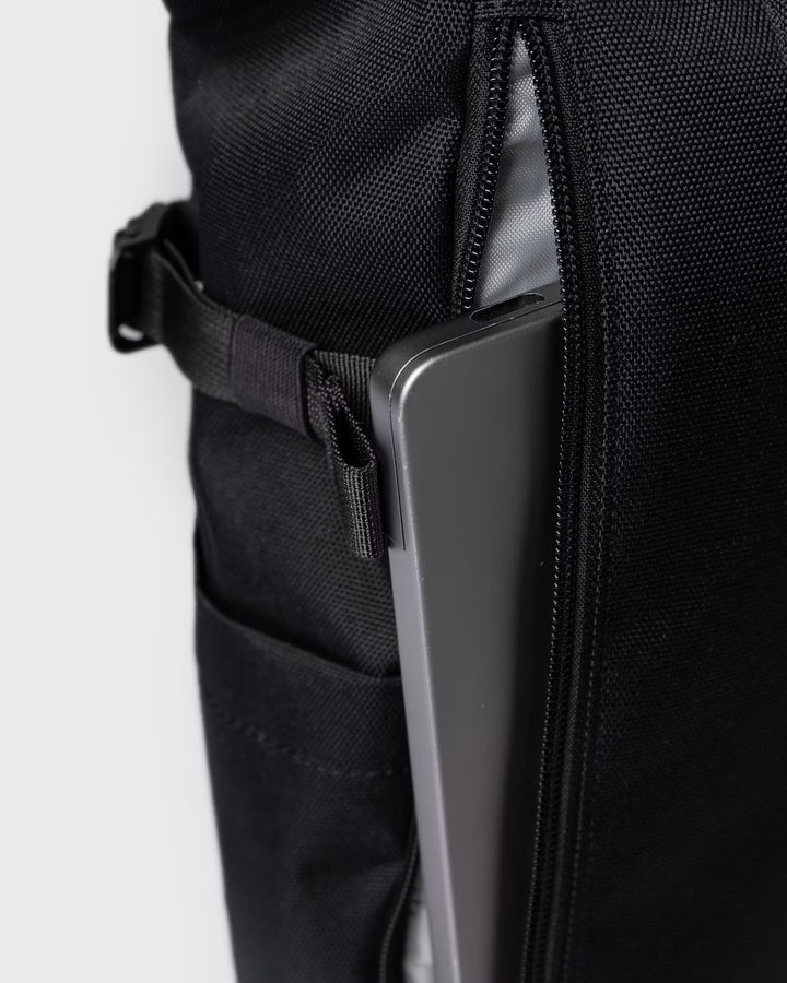 ICON Rolltop Backpack M Bags Sandqvist