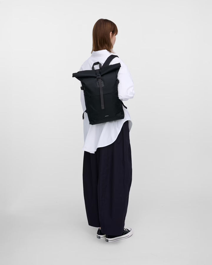ICON Rolltop Backpack M Bags Sandqvist