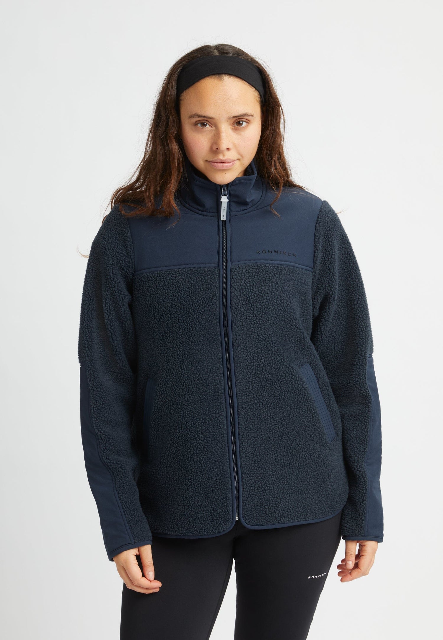 Röhnisch - Phoebe Pile Jacket- Recycled polyester - Weekendbee - sustainable sportswear