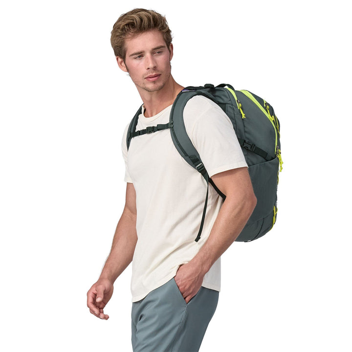 Refugio Day Pack 30L - Recycled Polyester & Recycled Nylon Bags Patagonia