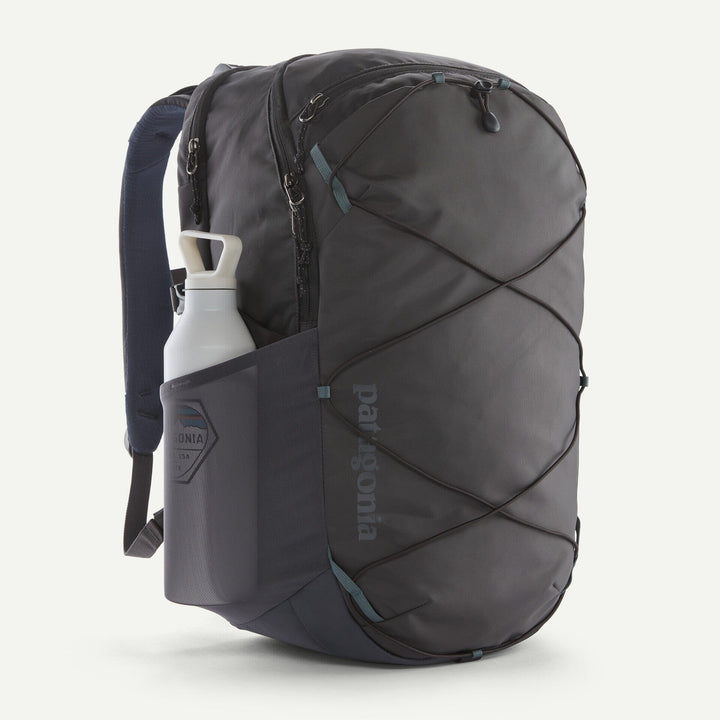 Patagonia Refugio Day Pack 30L - Recycled Polyester & Recycled Nylon Smolder Blue Bags