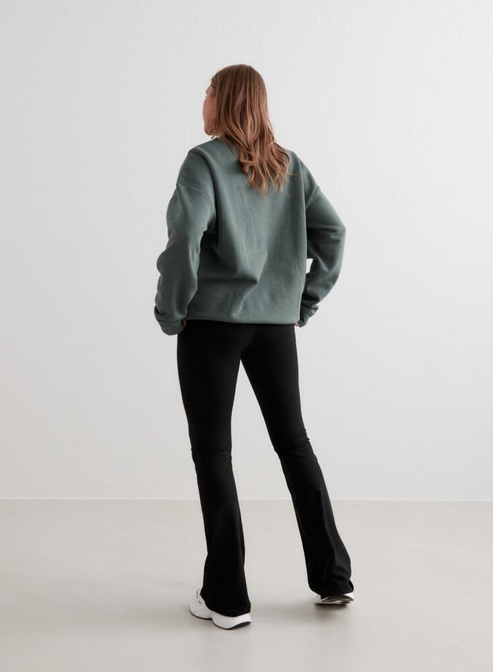 Serif Sweatshirt Sweaters Aimn