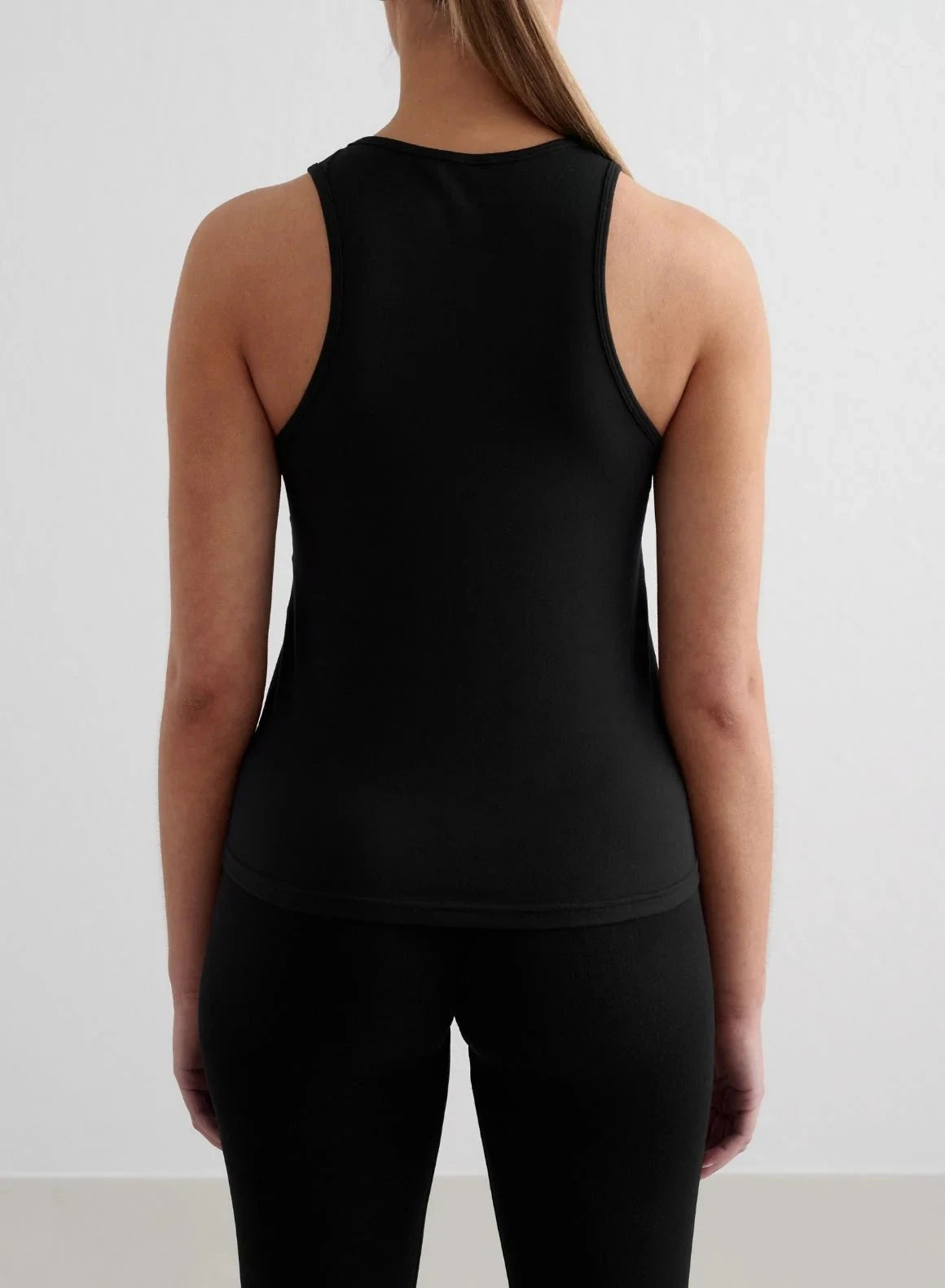 Soft Basic Singlet Tops Aimn