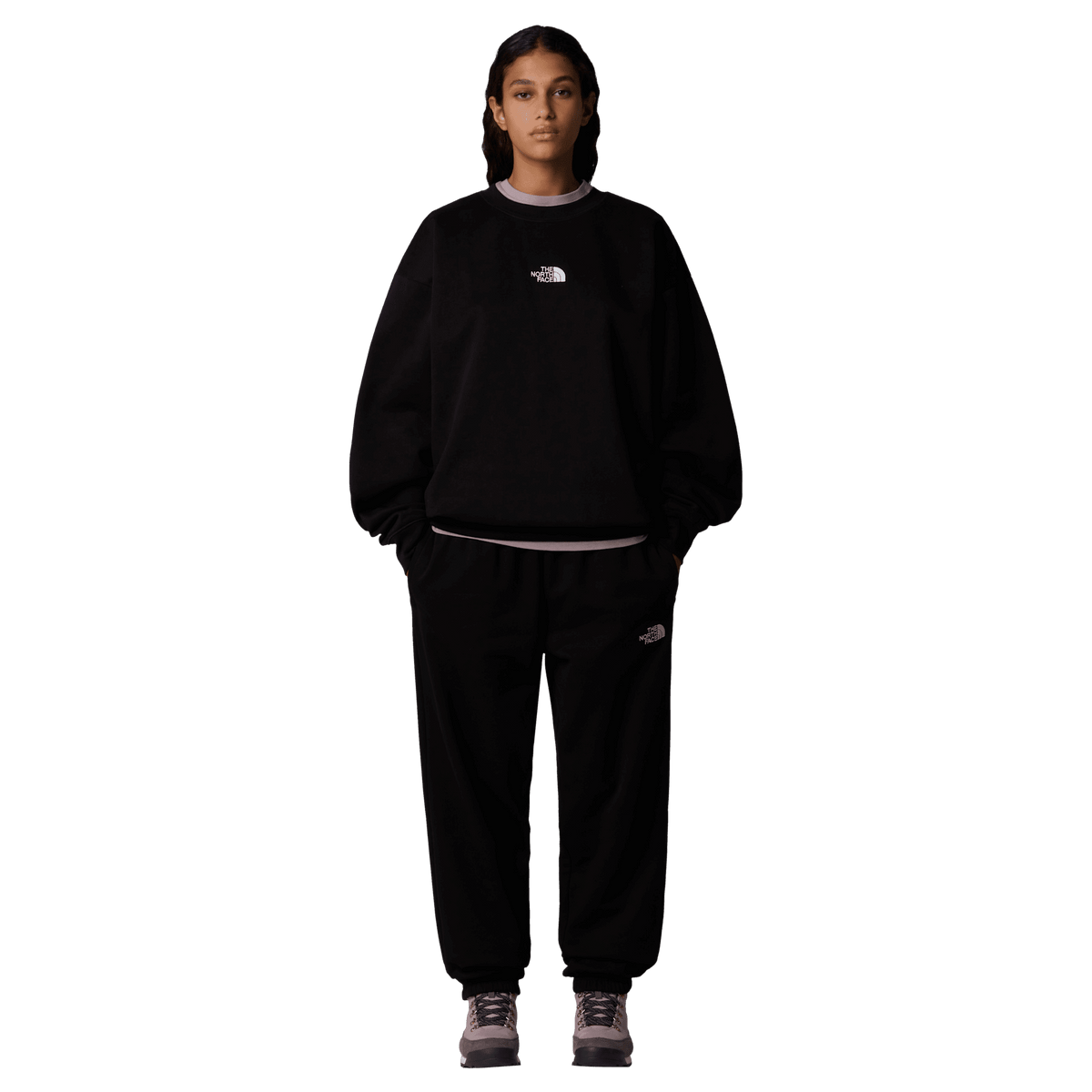 The North Face W’s Essential Oversize Crew TNF Black Shirt