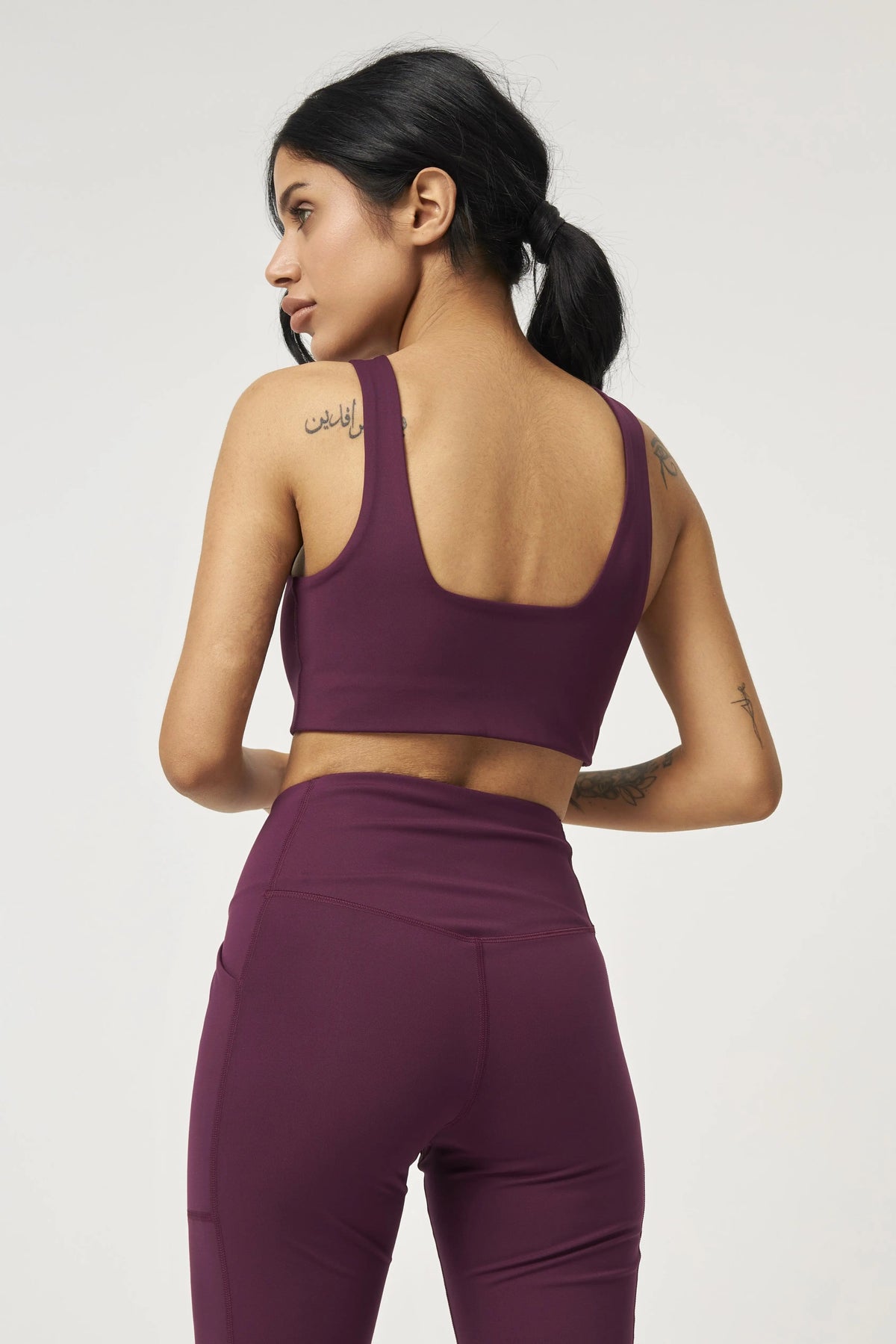 W's Tommy Bra Square Neck - Made from Recycled Plastic Bottles Underwear Girlfriend Collective