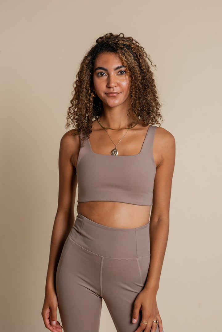 Girlfriend Collective W's Tommy Bra Square Neck - Made from Recycled Plastic Bottles Limestone Underwear