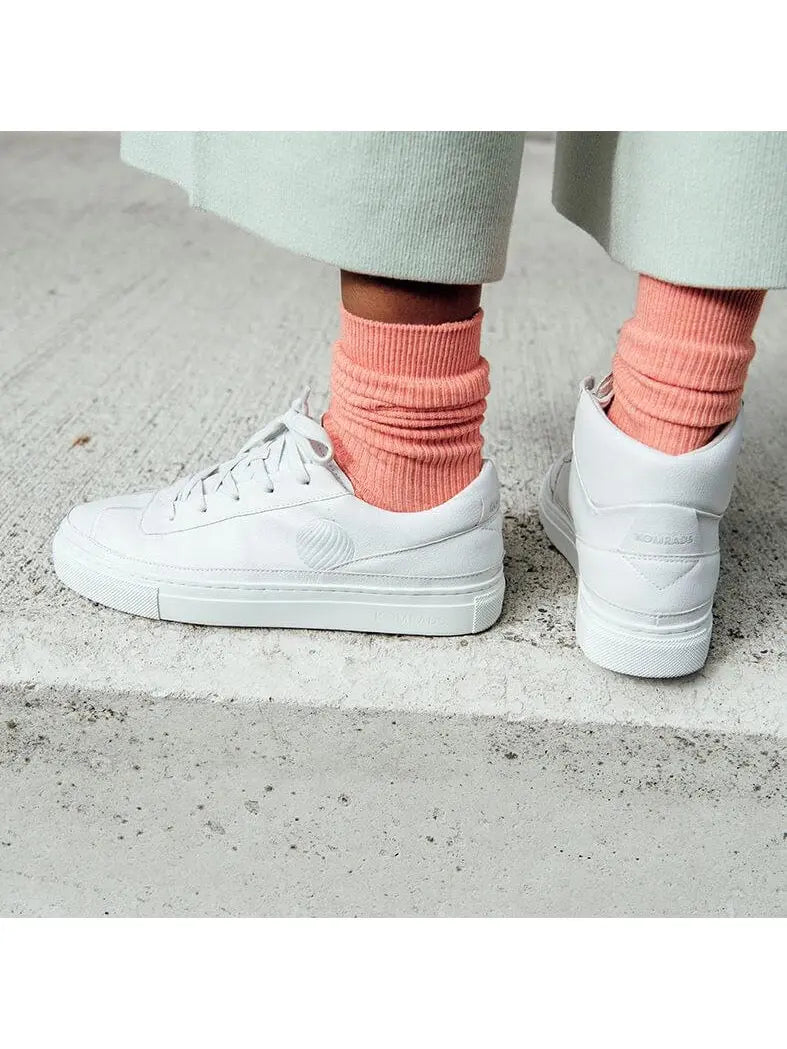 APL Low Sneaker - Vegan Apple Leather Shoes Komrads