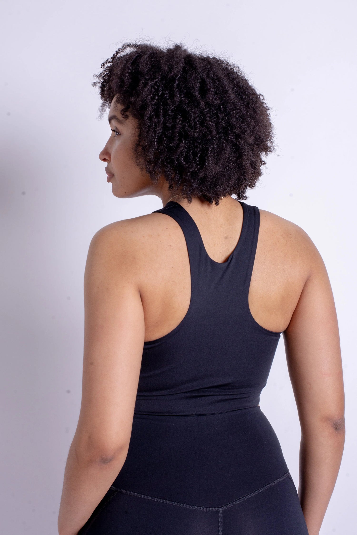 Girlfriend Collective Dylan Crop Tank Bra - Made from Recycled Plastic Bottles Black Underwear