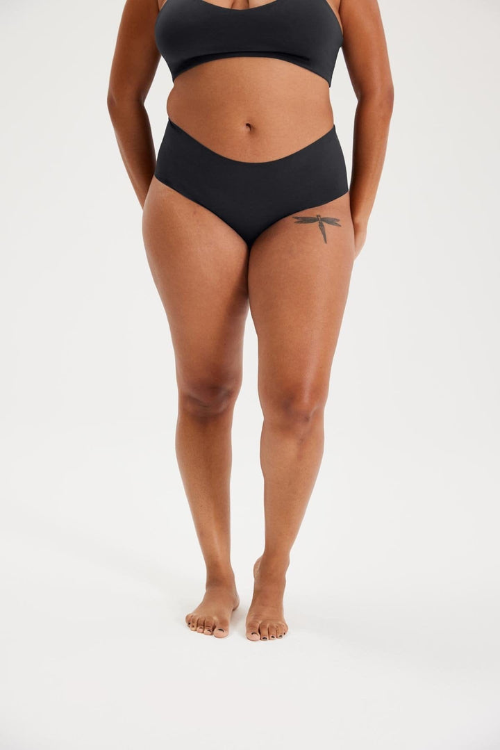 High-Rise Brief - Recycled Polyester Underwear Girlfriend Collective Raven S