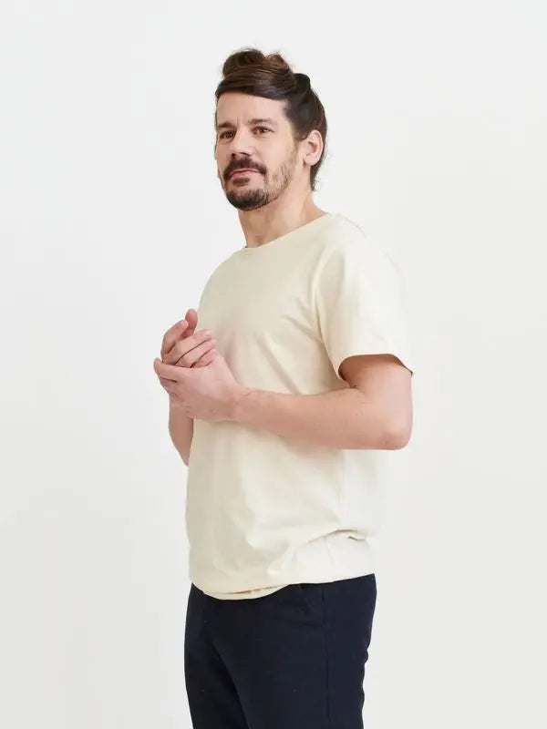 Unisex Crewneck T-Shirt - Recycled Cotton & Recycled Polyester Shirt Pure Waste