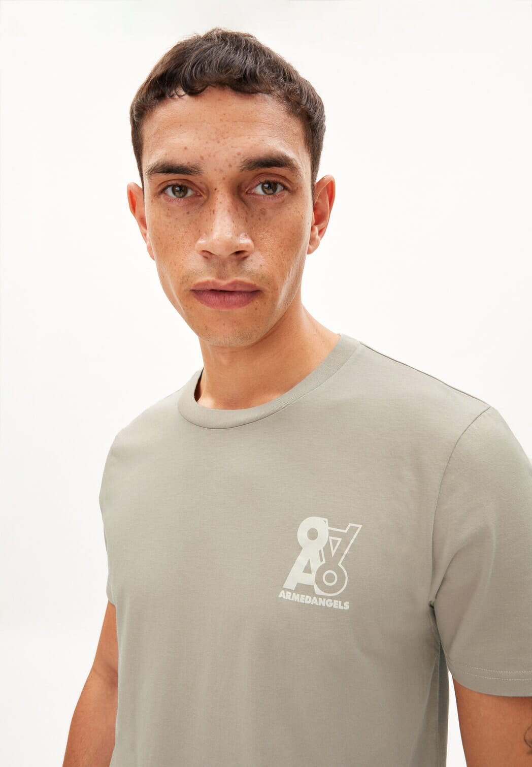 M's Jaames Upside Down T-shirt - 100% Organic Cotton Shirt Armedangels