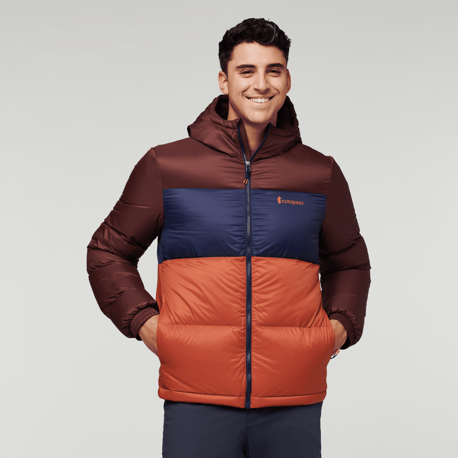 Cotopaxi M's Solazo Hooded Down Jacket - Responsibly sourced down Chestnut & Spice Jacket