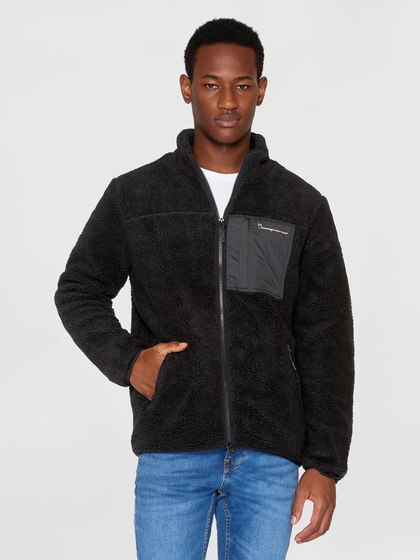 http://www.weekendbee.com/cdn/shop/products/ms-teddy-fleece-zip-jacket-100-recycled-pet-jacket-knowledgecotton-apparel-black-jet-s-754353.webp?v=1695232544