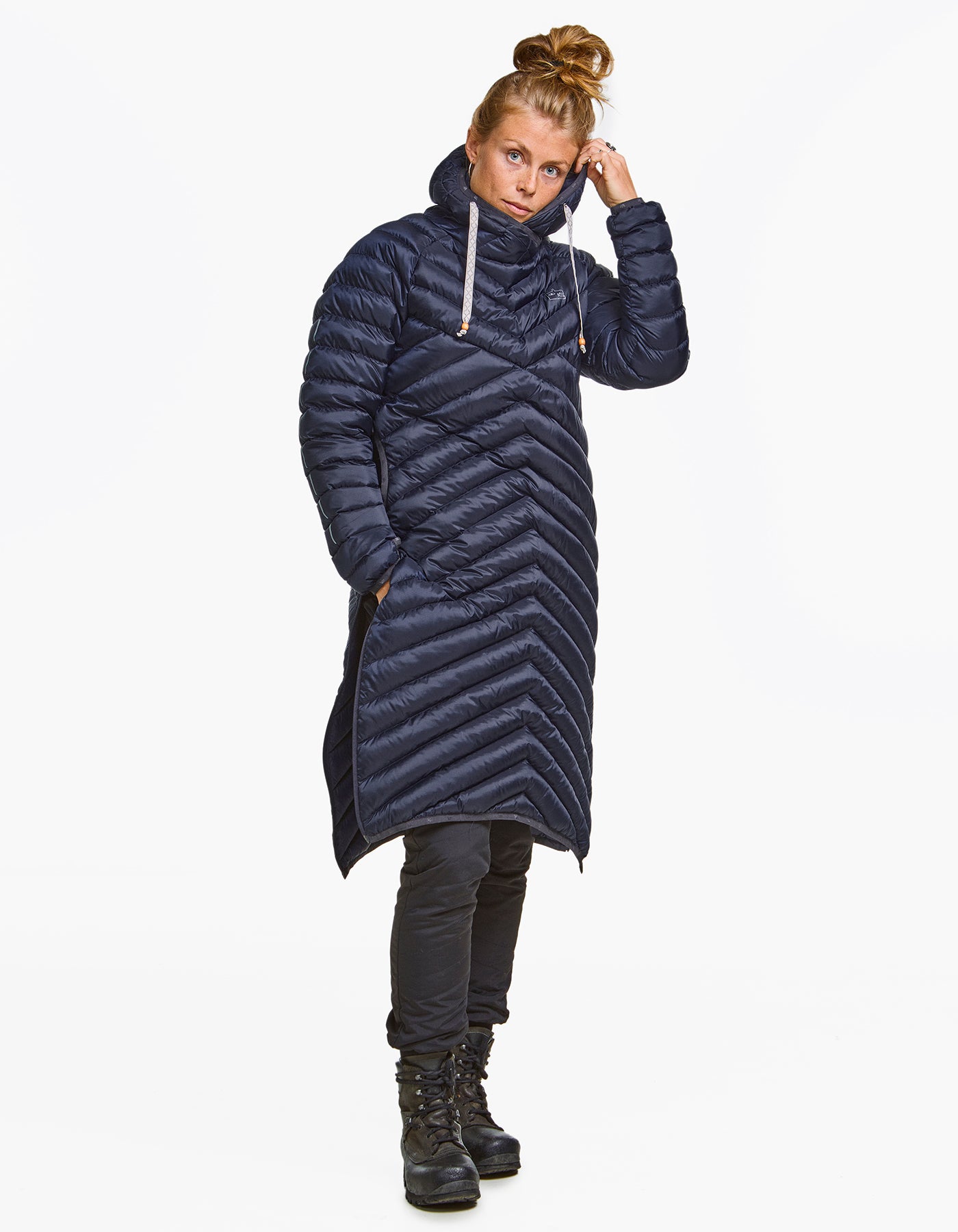 Varg - Unisex Sarek Long Downhood - Sustainable Down - Weekendbee - sustainable sportswear