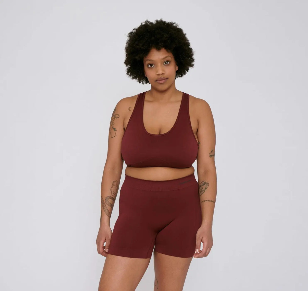 W's Active Seamless Yoga Shorts - Recycled Nylon Pants Organic Basics Burgundy XS-S