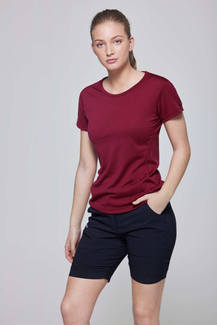 W's Breeze T-shirt - 100% Merino wool Shirt Devold Beetroot S