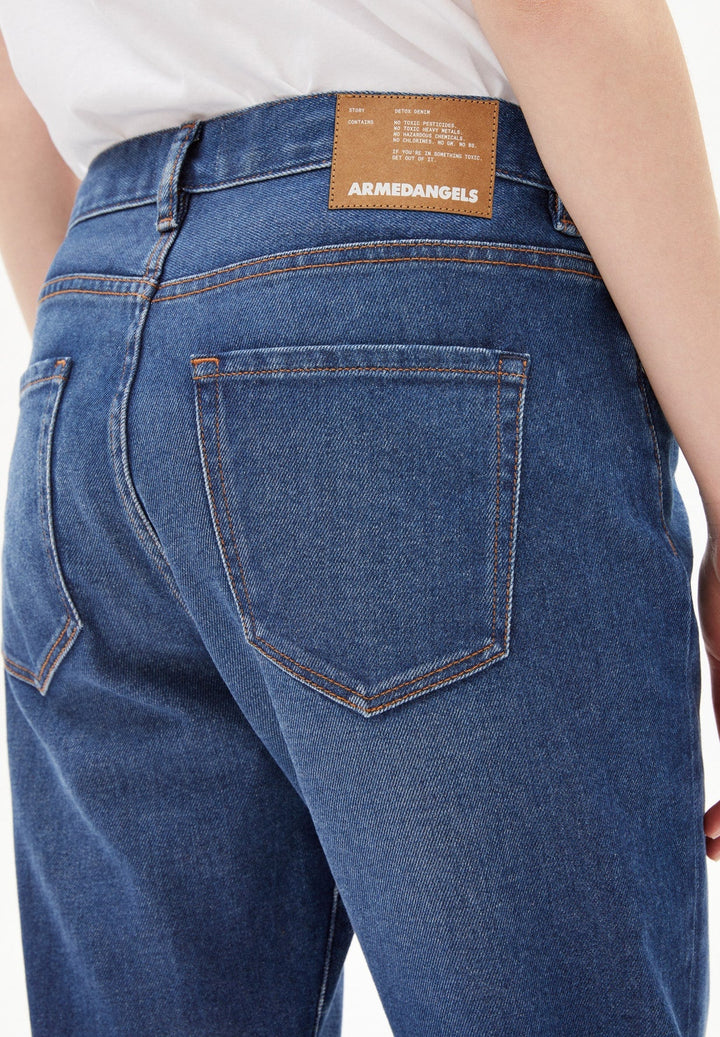 W's Cayaa - Tapered Boyfriend Fit Mid Waist - Organic cotton Pants Armedangels