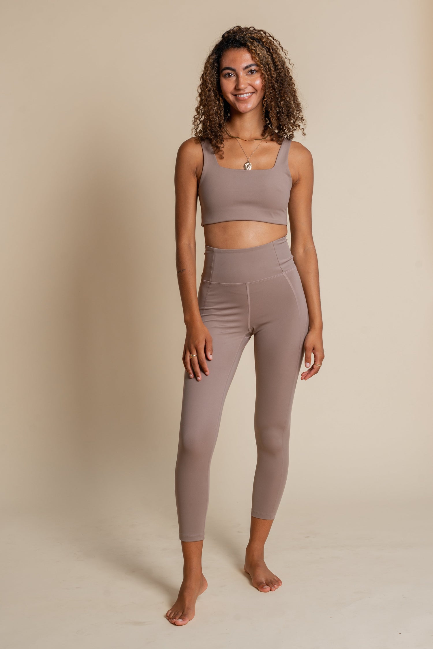Girlfriend Collective W's Compressive Legging - 7/8 - Made From Recycled Plastic Bottles Limestone Pants
