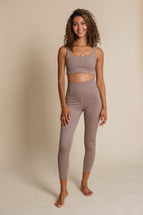 Girlfriend Collective W's Compressive Leggings - 7/8 - Made From Recycled Plastic Bottles Limestone Pants