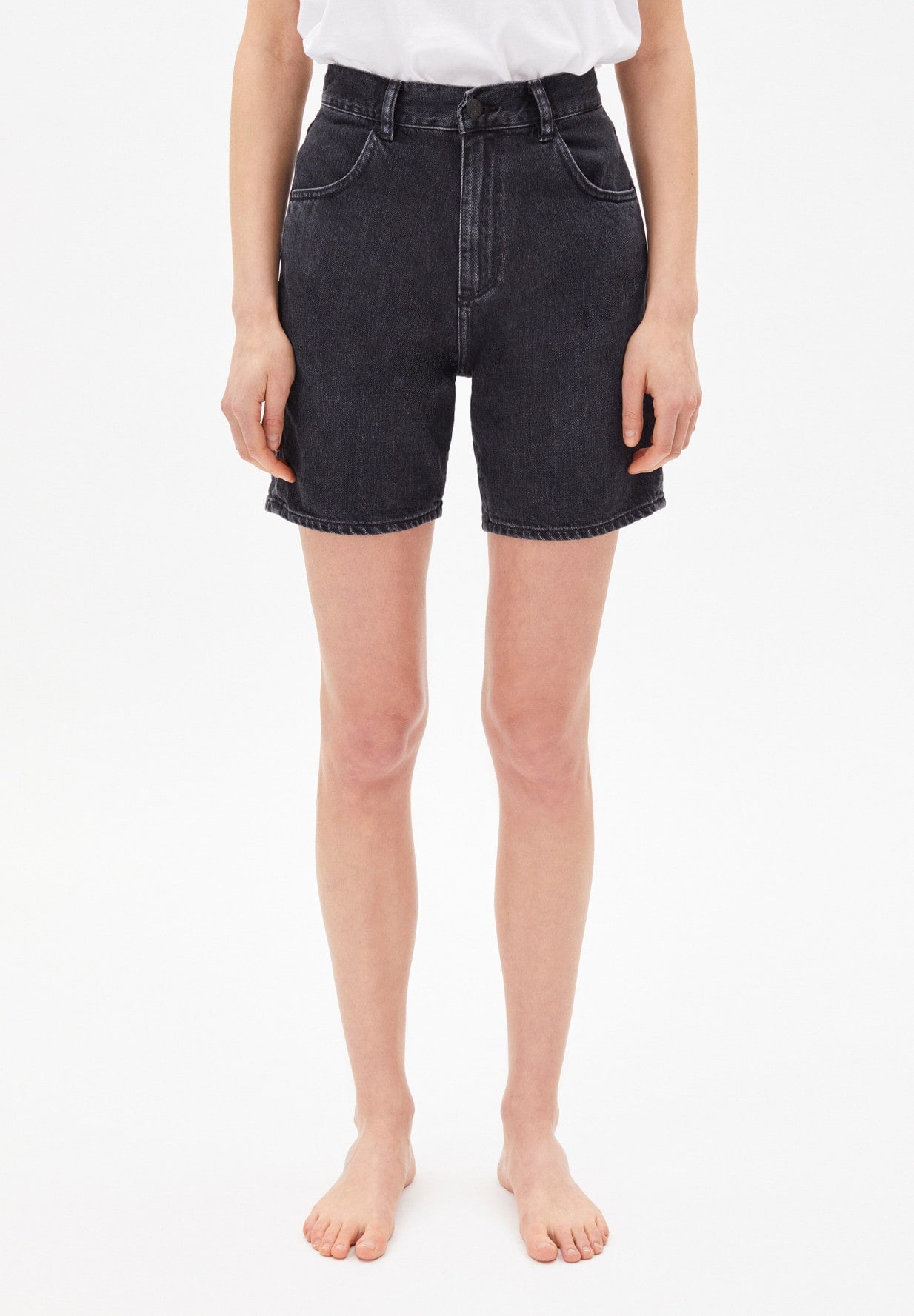Armedangels - W's Freymaa Denim shorts - 100% Organic cotton - Weekendbee - sustainable sportswear