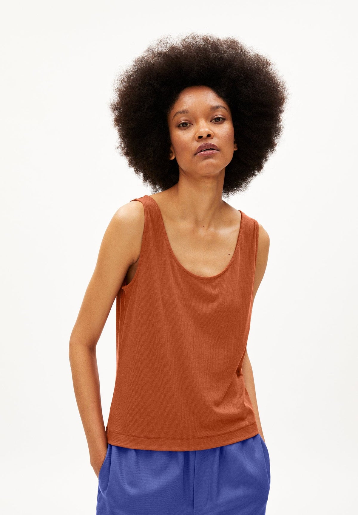 W's Minaami Top - Tencel Lyocell & Organic Cotton Shirt Armedangels Reddish Brown XS