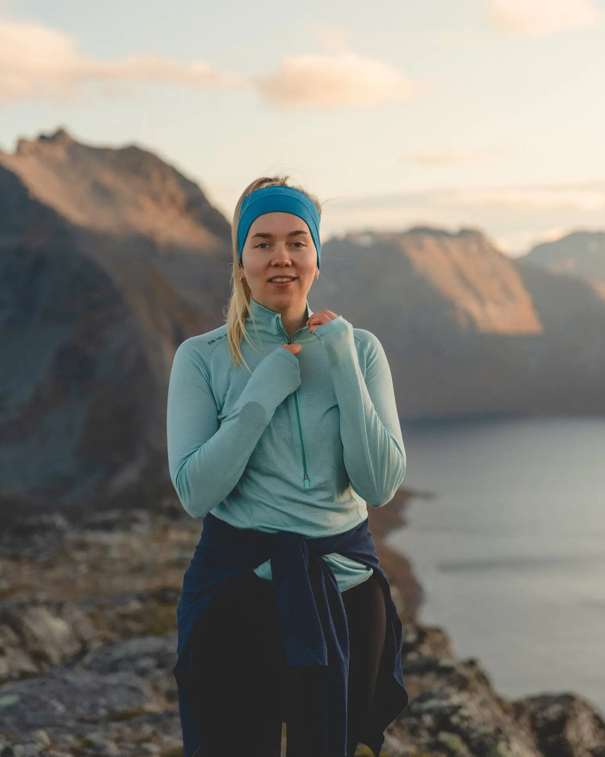 W's Running Zip Neck - Merino Wool & Tencel Shirt Devold