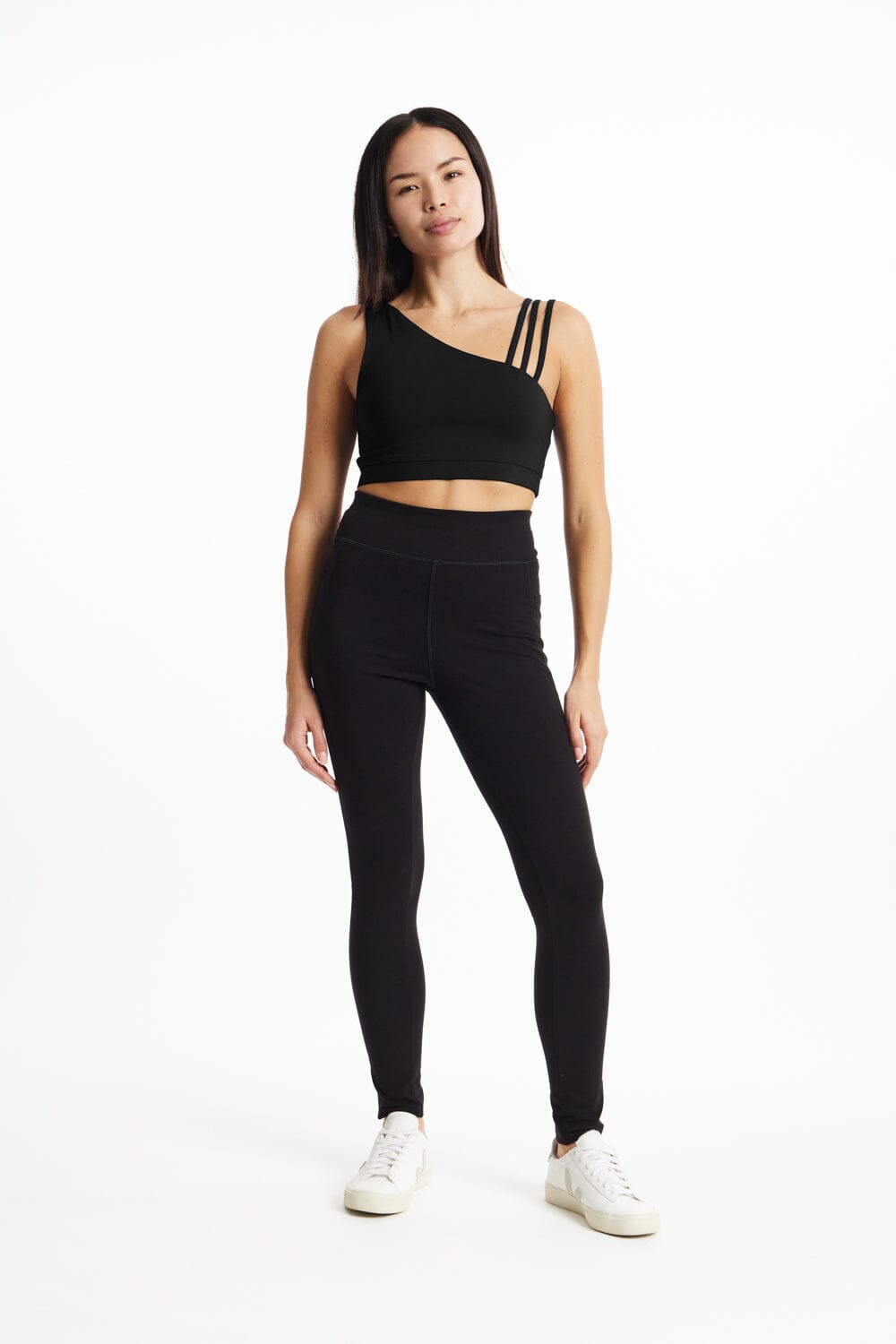 People Tree - W's Yoga Asymmetric Top - GOTS certified organic cotton - Weekendbee - sustainable sportswear