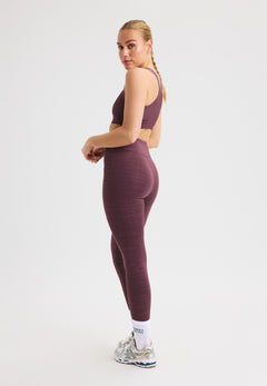 Röhnisch Kay Sports Bra - Recycled polyester Huckleberry Underwear
