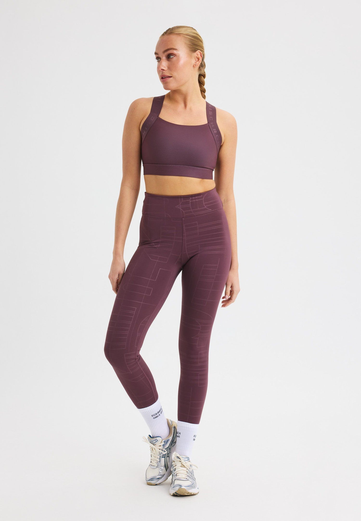 Röhnisch Kay Sports Bra - Recycled polyester Dk Grey Plum Underwear