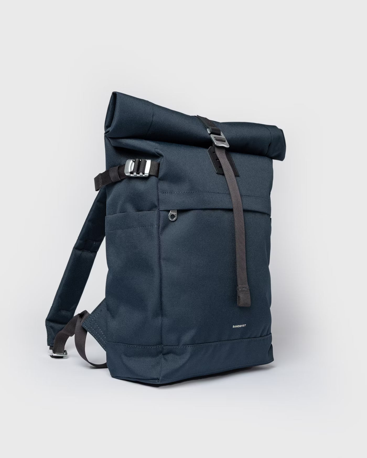 Sandqvist - ICON Rolltop Backpack M - Weekendbee - sustainable sportswear