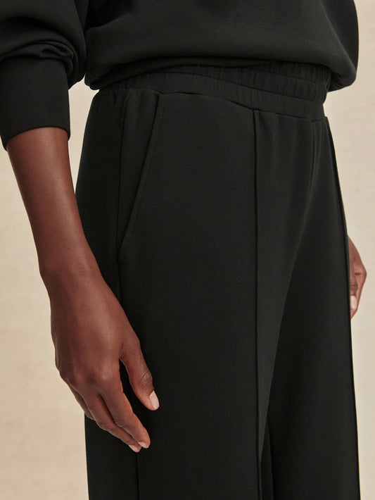 Varley - The Wide Leg Pant 30" - Weekendbee - sustainable sportswear