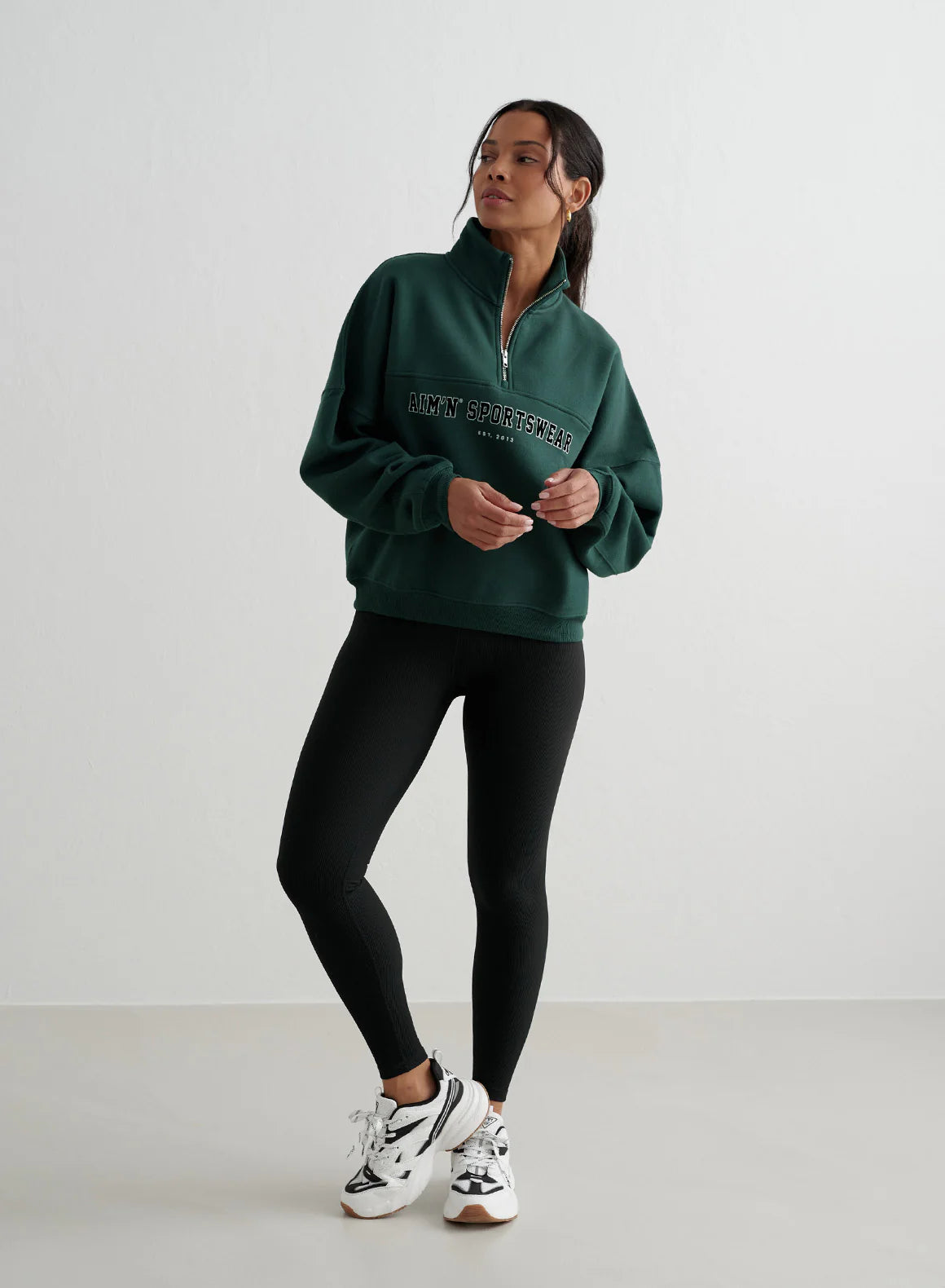 Aimn - Varsity Sweat Half Zip - Weekendbee - sustainable sportswear