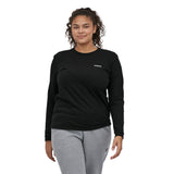 Patagonia W's L/S P-6 Logo Responsibili-Tee - Recycled Cotton & Recycled Polyester Black Shirt
