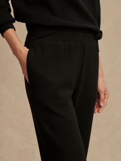 Varley - The Slim Cuff Pant 27.5" - Weekendbee - sustainable sportswear