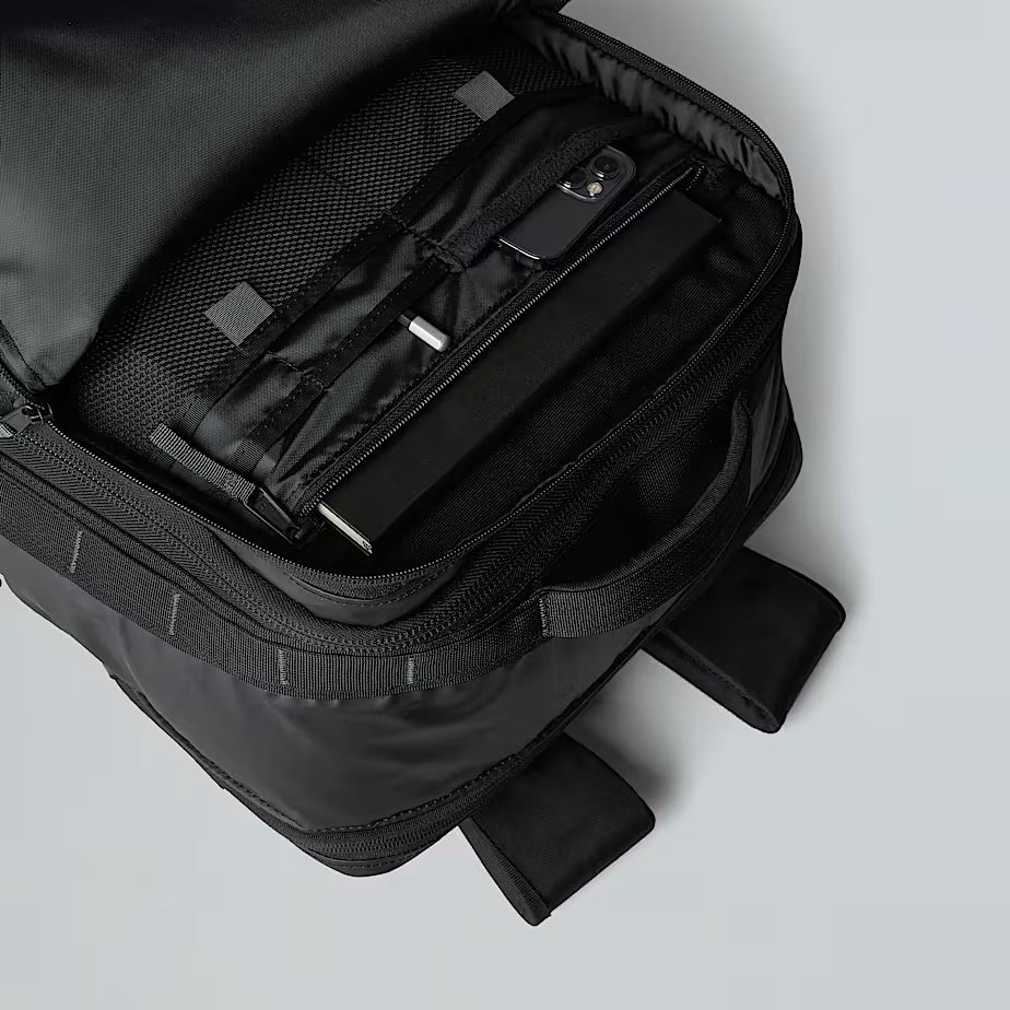 The North Face - Base Camp Voyager Daypack – Large - Weekendbee - sustainable sportswear