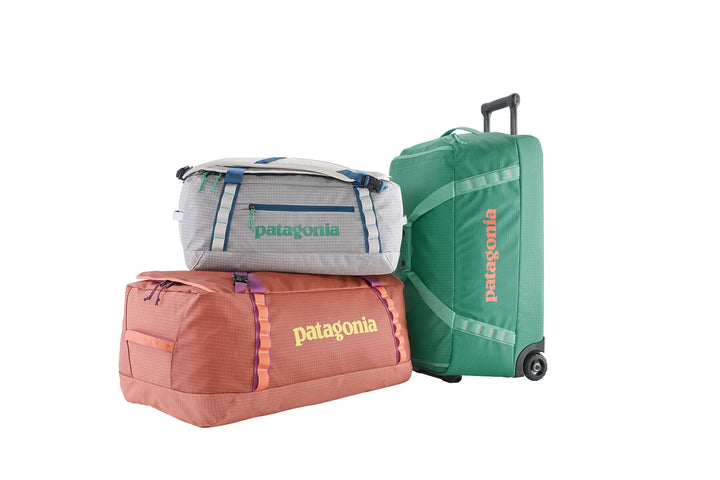 Black Hole Duffel 40L - 100% postconsumer recycled polyester Bags Patagonia 