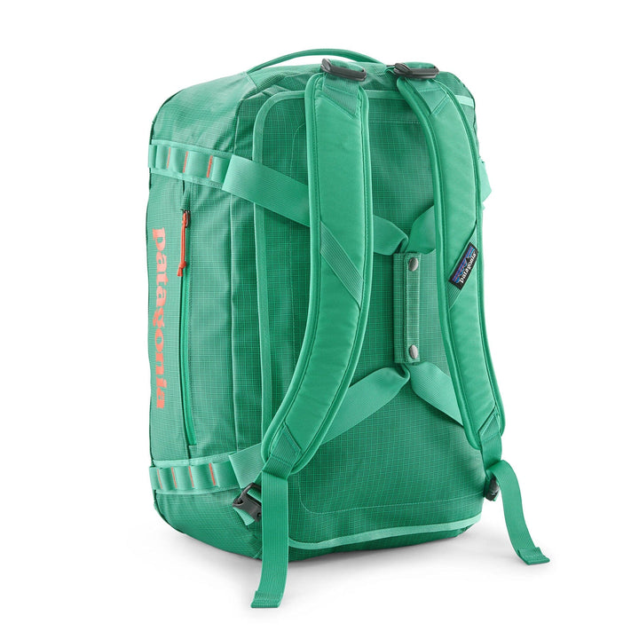 Black Hole Duffel 40L - 100% postconsumer recycled polyester Bags Patagonia 