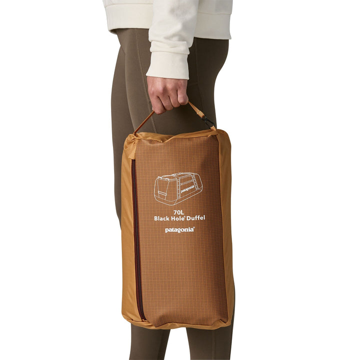 Patagonia Black Hole Duffel 55L - 100% postconsumer recycled polyester Talon Gold Bags