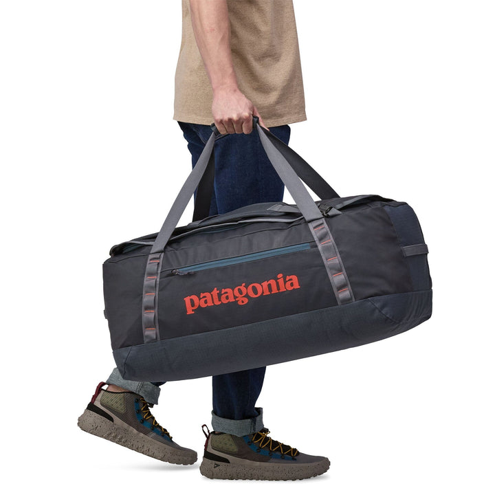Black Hole Duffel 70L - 100% postconsumer recycled polyester Bags Patagonia