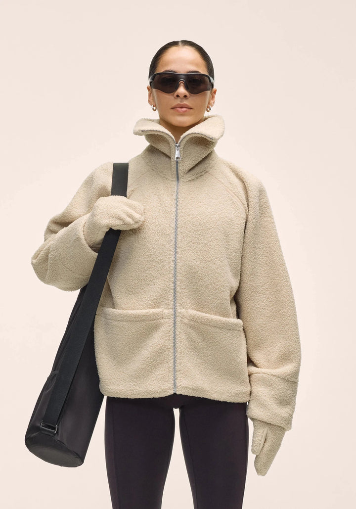 Casall Sherpa Short Zip Jacket Ecru Fleece Jackets Casall Ecru XS